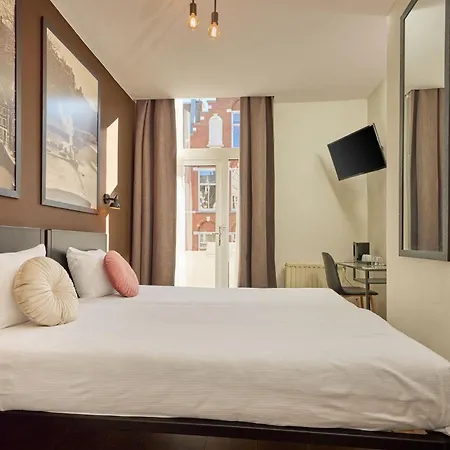 Quentin Museum Square Hotel-3